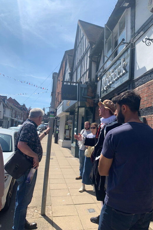 A tour of Warwick with Queen Elizabeth's secret lover - Tudor theatre meets real streets: how this Warwick walk works