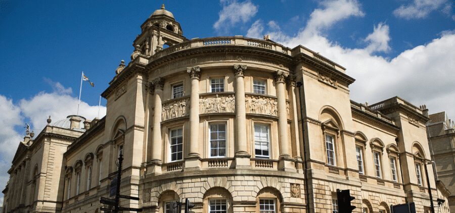Bath : 2 Hour Historic Walking Tour With An App - A two-hour audio walk that hits Bath’s best-known streets
