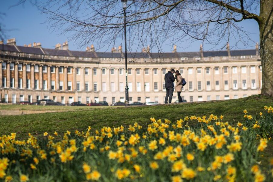 Bath: Bridgerton Filming Locations Walking Tour with Music - Starting at the Bath World Heritage Centre, then getting your bearings fast