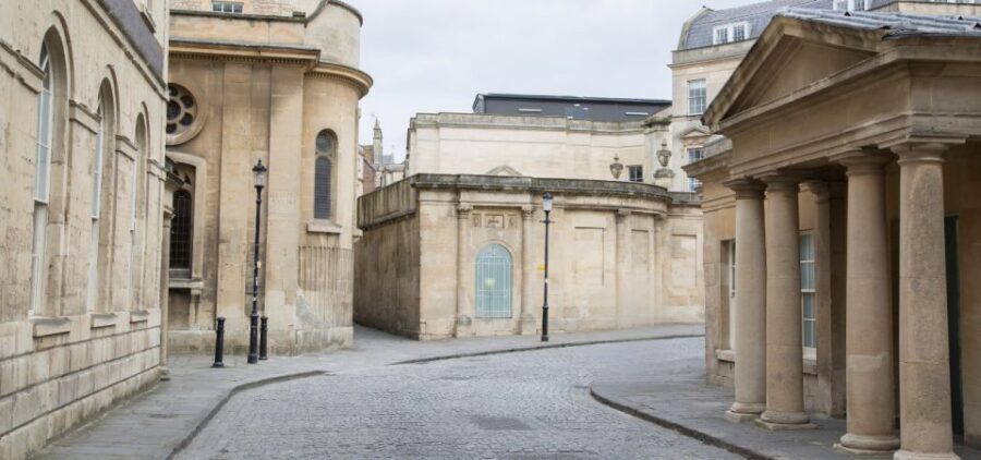 Bath: Bridgeton Walking Tour with an APP - Albert Street, Bath Street, and Beaufort Square calm