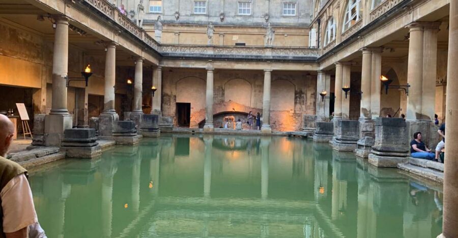 Bath: Guided City Walking Tour with Entry To The Roman Baths - Key highlights at a glance