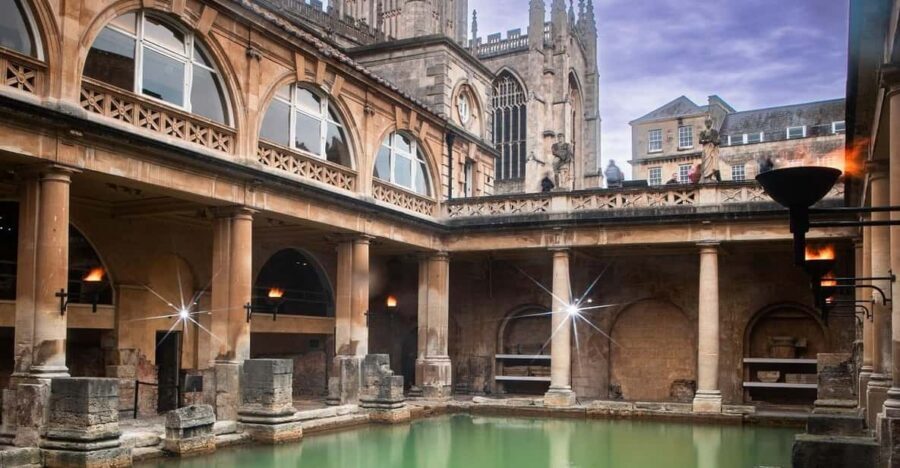 Bath: Roman Baths Entry Ticket with Audio Guide - Stepping into the Great Bath: what it feels like to walk the Roman line