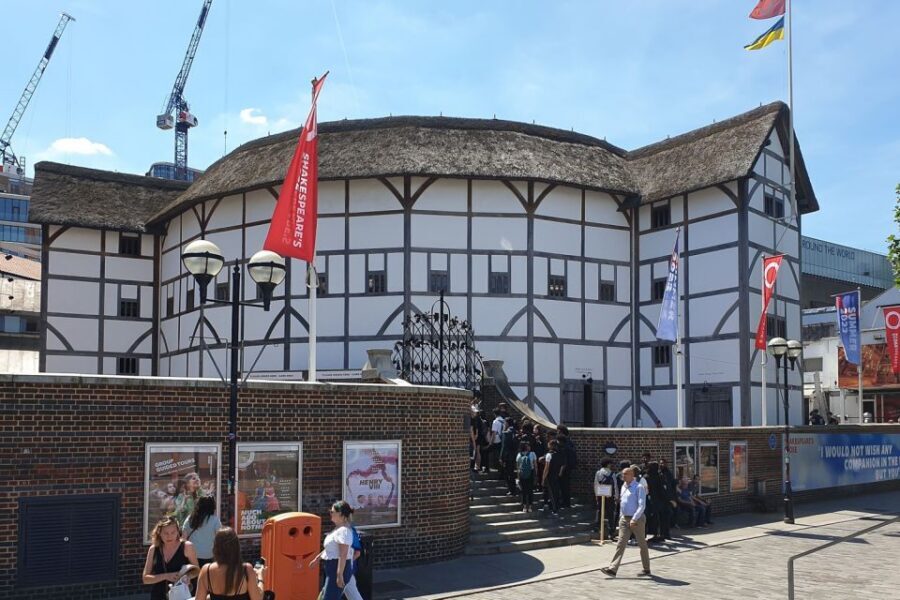 Booze, Brothels & the Bard: London's Bawdy Borough - Why Southwark Gets the Nickname Bawdy Borough