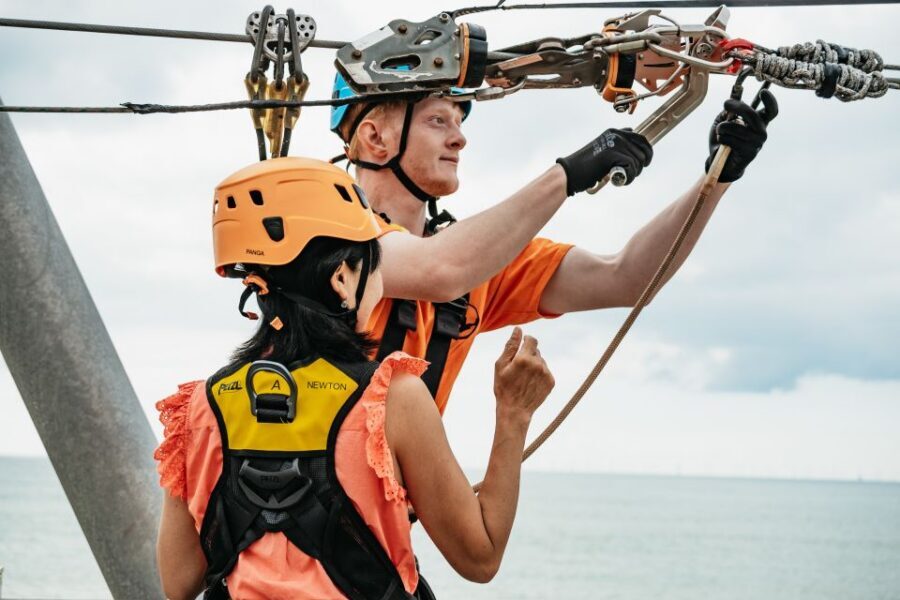 Brighton: Zip Wire Experience Ticket - The run itself: speed over Brighton and the boat landing stage finish