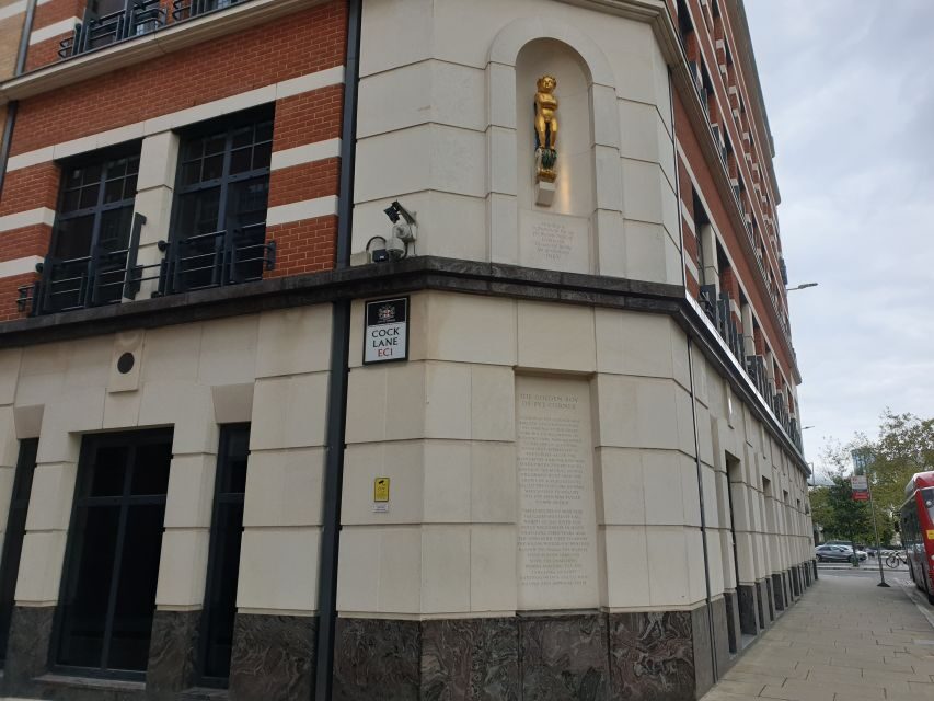 Burnings, Butchery & Black Death: London's Bloody Past - Black Death at Smithfield: What It Really Means to “Dispose” of Corpses