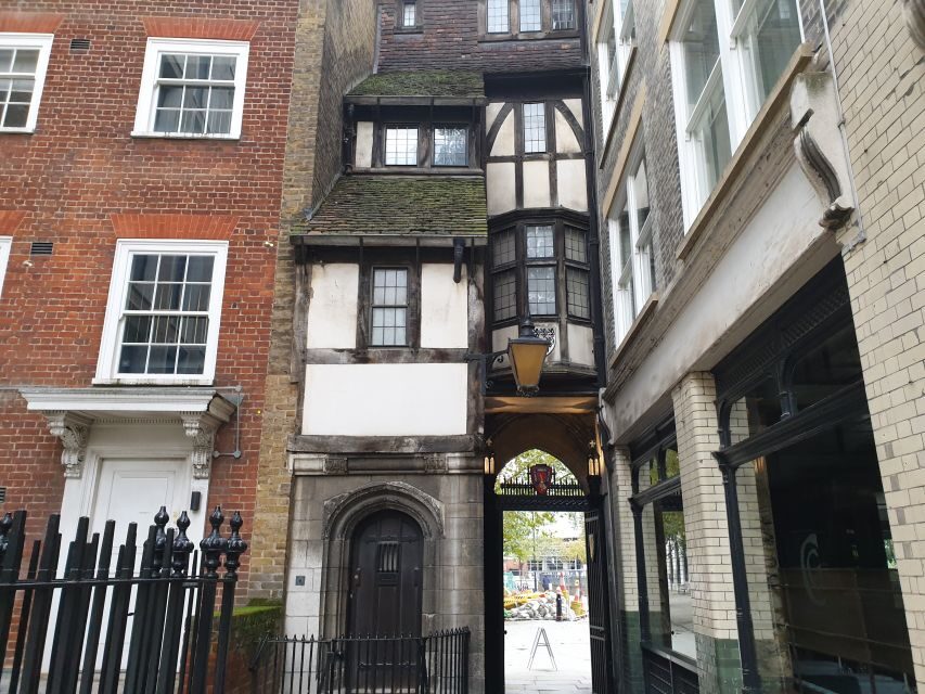 Burnings, Butchery & Black Death: London's Bloody Past - Middle Ages Executions and the William Wallace Story