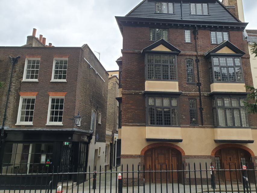 Burnings, Butchery & Black Death: London's Bloody Past - Smithfield Market: The Center of London’s Bloody Reputation