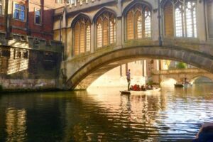 Cambridge: Guided River Cam Punting Tour - What you see: colleges, bridges, and the “whole” stretch of the Cam
