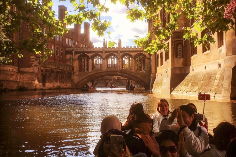 Cambridge: Guided River Cam Punting Tour - Getting the most out of the 45 minutes