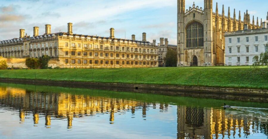 Cambridge: Guided River Cam Punting Tour - Timing tips: when the Cam feels busiest vs. most peaceful