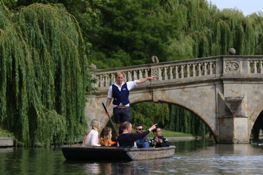 Cambridge: Guided Shared River Punting Tour - Key highlights at a glance