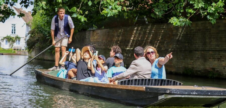 Cambridge: Shared Chauffeured Punting Tour - Who This Tour Suits Best
