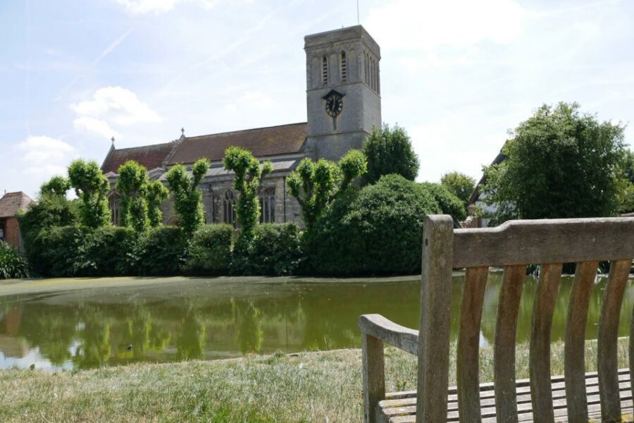 Day-Tour of the Midsomer Murders Locations - From Holland Park Station to Midsomer County Magic