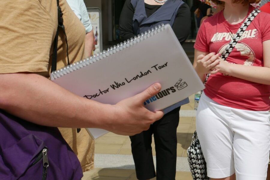 Doctor Who London Walking Tour - Finding your group at London Bridge Station