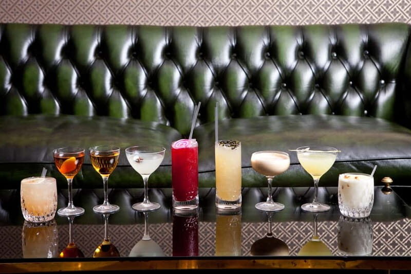 Eating London: Twilight Soho VIP Food & Drinks Tour - Soho at twilight: what makes this 3.5-hour VIP crawl feel special