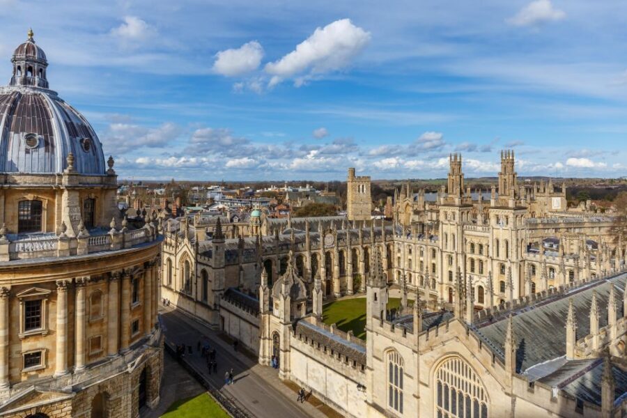 From Bath: Cotswolds and Oxford Full-Day Tour - Guides, music, and small-group comfort that changes the tone