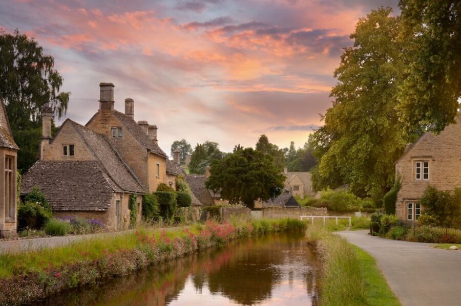 From Bath: Cotswolds Private Day Tour with Pickup - Lower Slaughter and Upper Slaughter: where the walk feels worth it