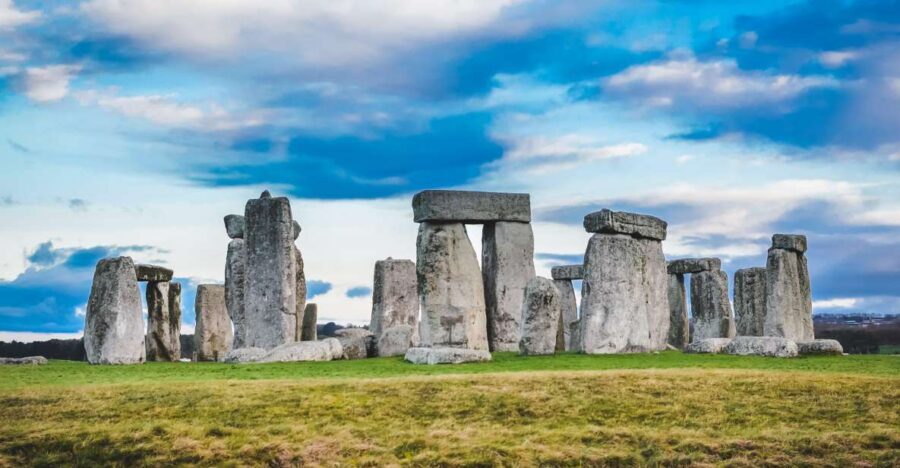 From Bath: Stonehenge & the Cotswolds Day Tour with Entry - Terrace Walk in Bath: Pickup, Seats, and How the Day Starts Smooth