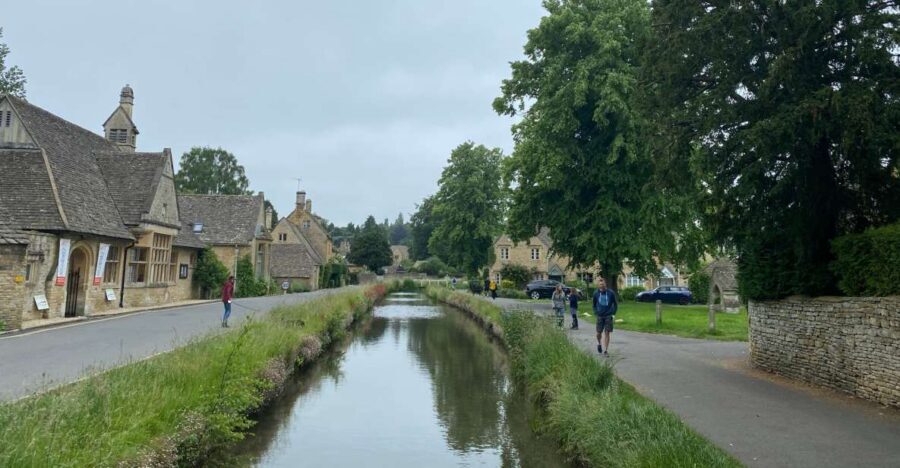From London: Cotswolds Villages Guided Day Tour - The guides make the day: patient, flexible, and focused