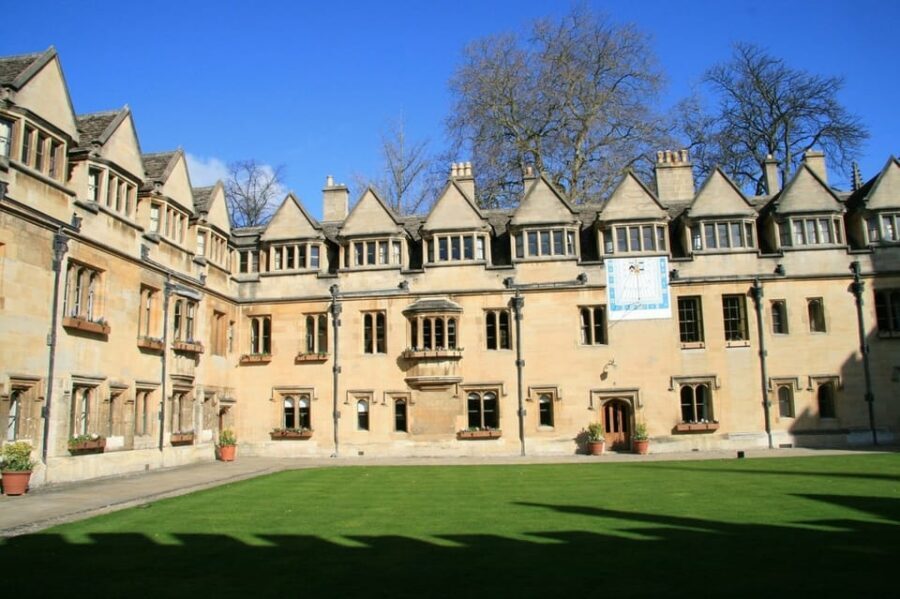 From London: Cotswolds Villages Small Group Day Tour - Price and Value: Does $120 Make Sense for 9 Hours?