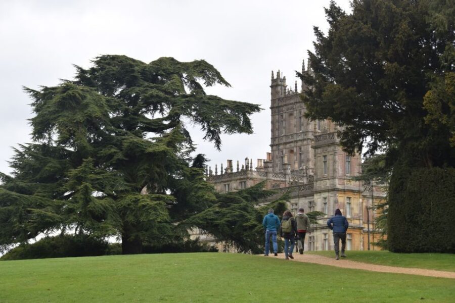 From London: Downton Abbey and Village Coach Tour - Practical tips for your Downton day (so you enjoy every stop)