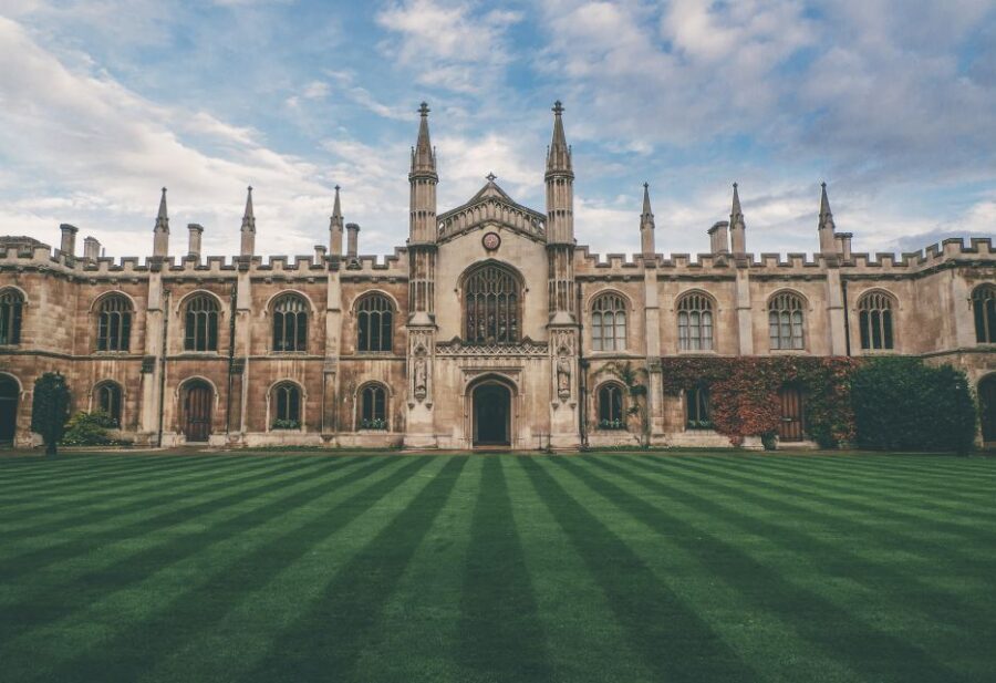 From London: Oxford and Cambridge Guided Day Tour - Key highlights that make this day trip click