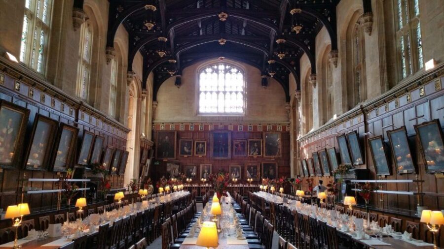From London: Oxford and Cambridge Universities Tour - When the guide makes the day: what you can learn from past departures