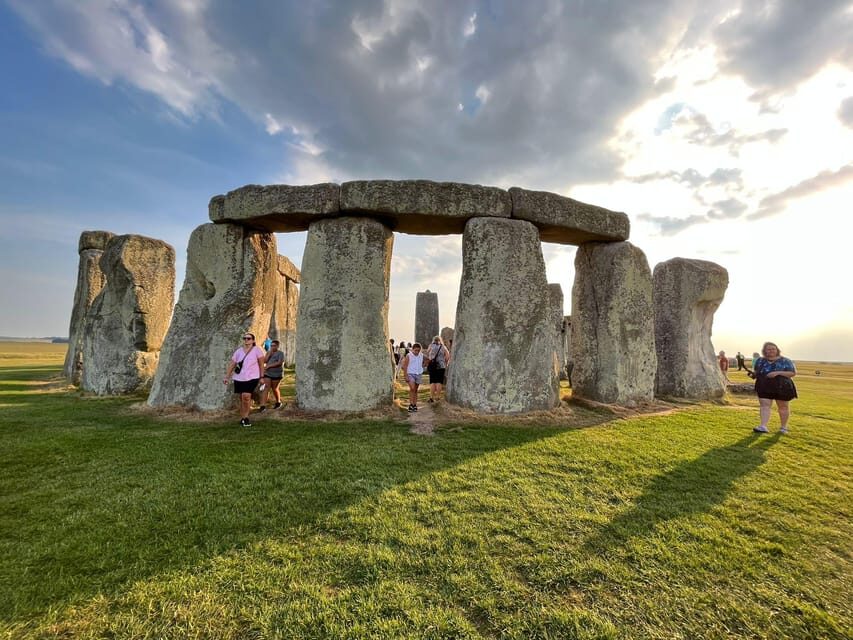 From London: Private Stonehenge Sunrise Viewing & Bath - Roman Baths Museum: why it’s more than an audio-guide checklist