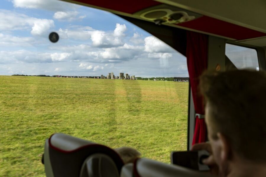 From London: Stonehenge Half-Day Tour - Stonehenge in two hours: what you can actually do