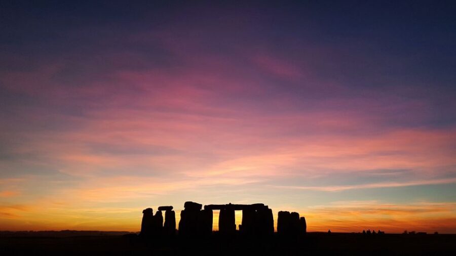 From London: Stonehenge Inner Circle and Windsor Day Trip - Windsor next: choose town walk or Windsor Castle entry