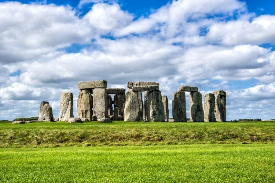 From London: Stonehenge Morning Day Trip with Admission - Why this Stonehenge morning trip works: early entry and a humane schedule