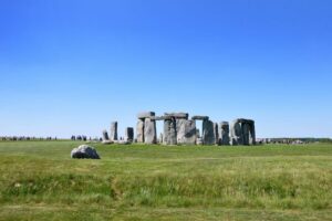 From London: Stonehenge Morning Day Trip with Admission - Getting to the coach near South Kensington: no guesswork, just a short walk