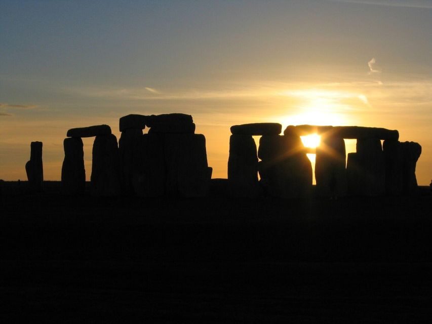 From London: Stonehenge Private Inner Circle Tour with Bath - Walking Inside Stonehenge’s Inner Circle (When It Matters Most)