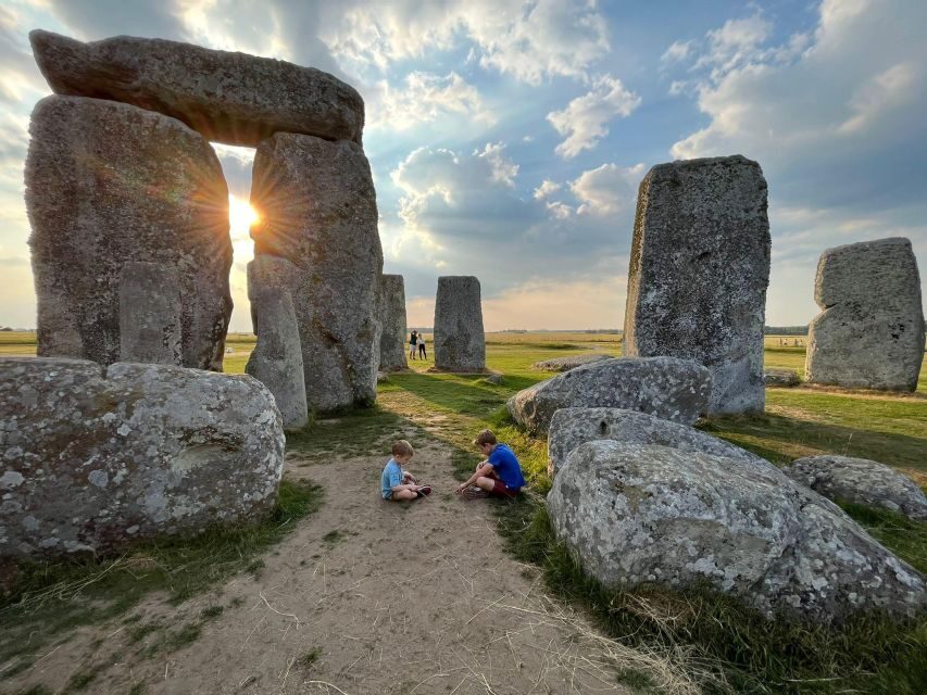 From London: Stonehenge Private Inner Circle Tour with Bath - Price and Value: Why $184 Can Actually Make Sense