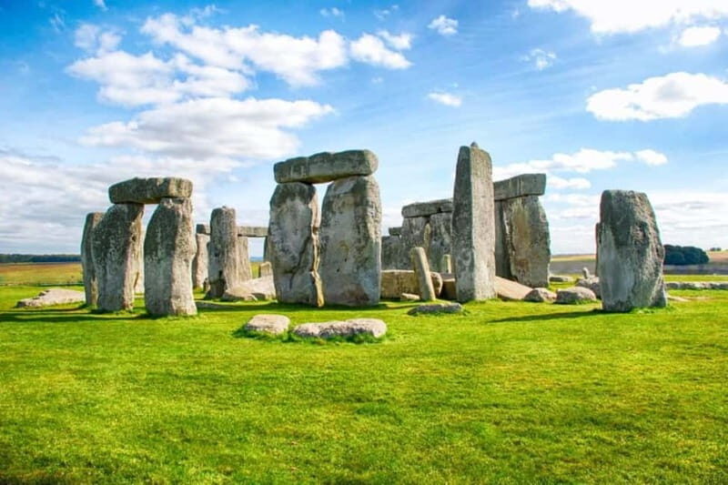 From London: Stonehenge & Windsor Castle Tour with Tickets - Two Icons in One Long Day: How This 11-Hour Combo Works