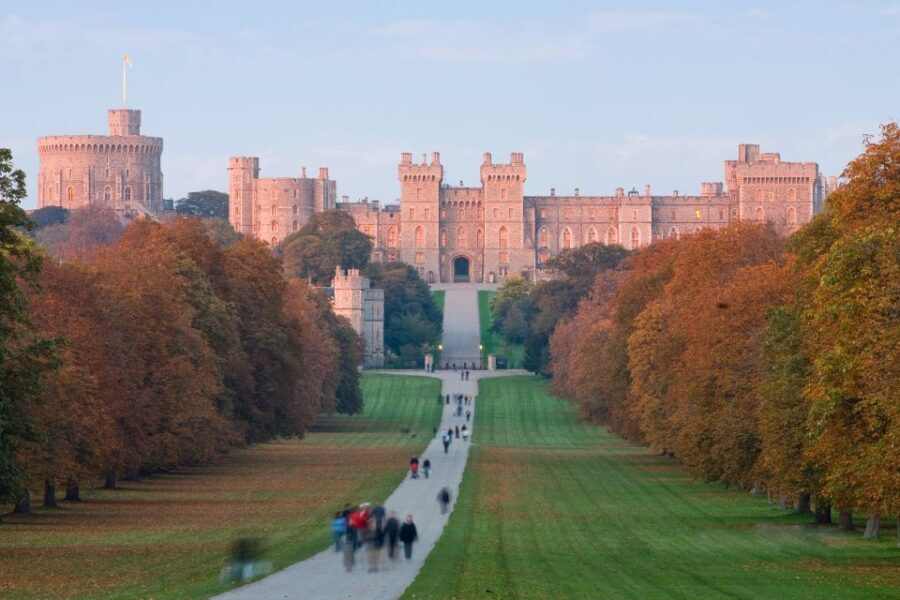 From London: Windsor Castle and Stonehenge Day Trip - Golden Tours’ Windsor Castle and Stonehenge Day Trip: Key Points