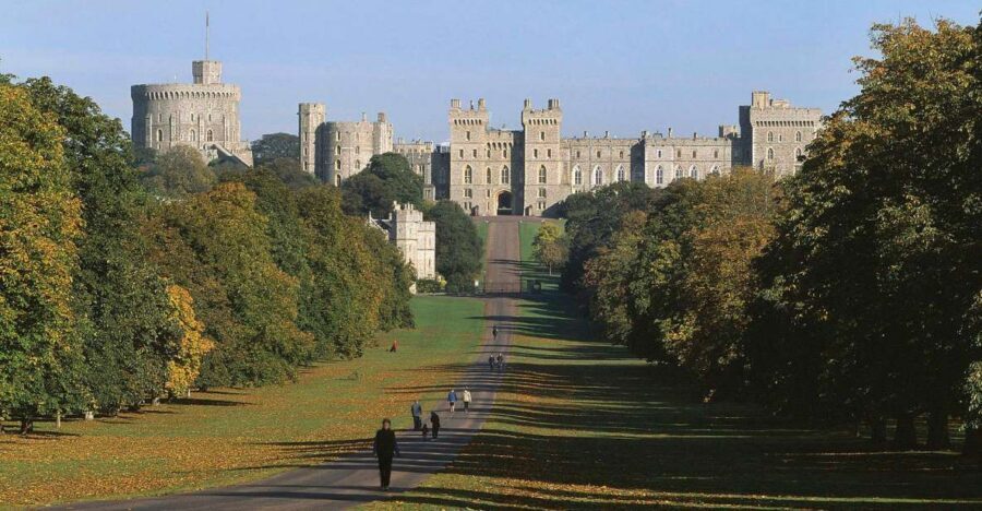 From London: Windsor, Oxford & Stonehenge Full-Day Trip - How the 10-hour Windsor–Stonehenge–Oxford day really runs
