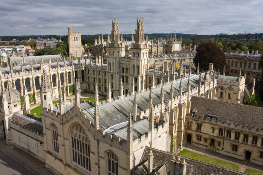 From London: Windsor, Oxford & Stonehenge Full-Day Trip - Oxford on foot: Christ Church, the Bodleian, and dreaming spires