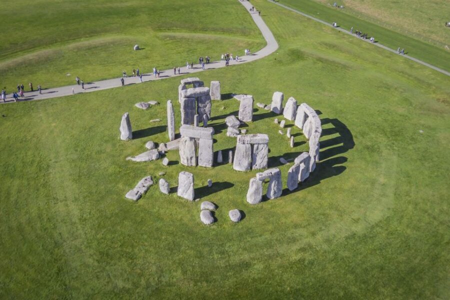 From London: Windsor, Oxford & Stonehenge Full-Day Trip - Should you book the London full-day Windsor, Oxford & Stonehenge trip?