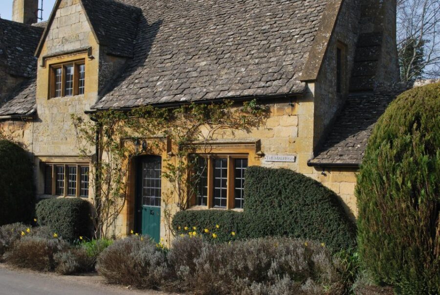 From Stratford-on-Avon/Moreton-in-Marsh: Secret Cotswolds - The Mercedes Minibus Ride: Comfortable Pace on Narrow Lanes
