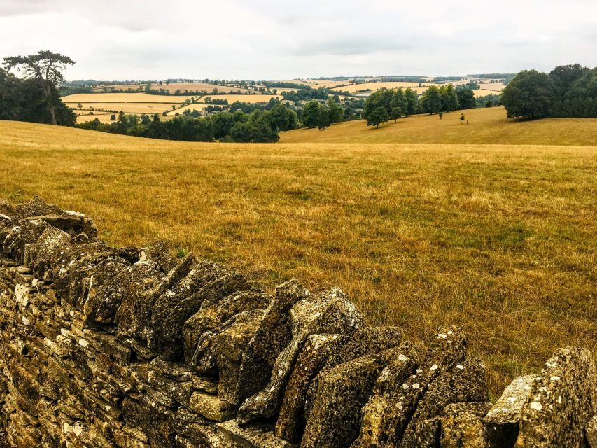 From Stratford-on-Avon/Moreton-in-Marsh: Secret Cotswolds - Broadway and Lunch on Your Terms: Shops, Views, and a Timing Reality Check