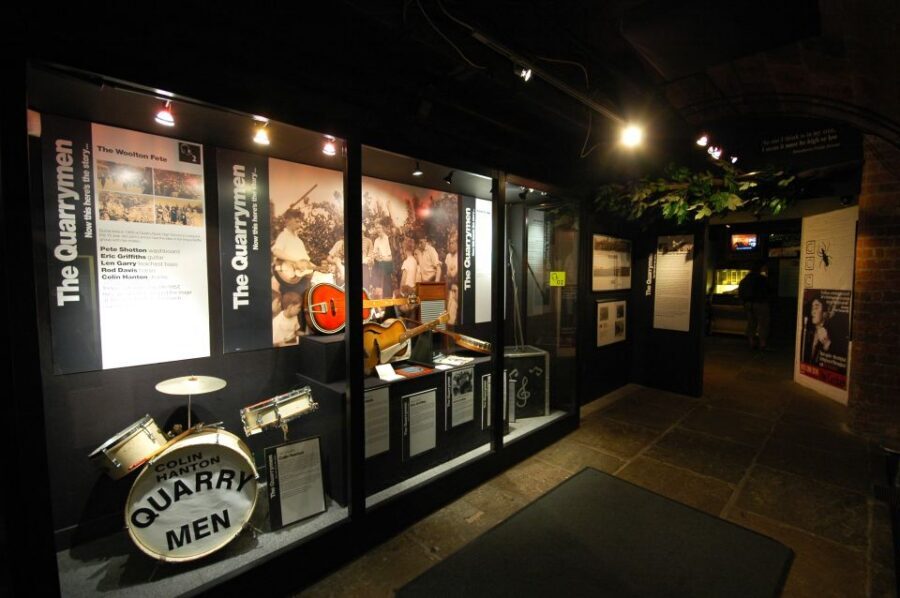 Full-Day Beatles and Liverpool Tour from London - Beatles Story at Albert Dock: context before the landmarks