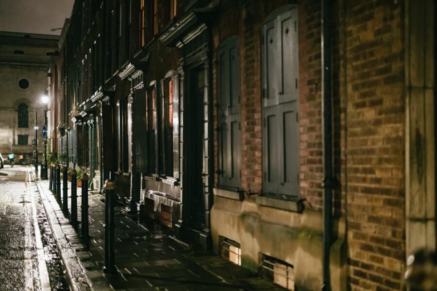 German Language : Original Jack the Ripper Tour - Sherlock Holmes and Victorian storytelling: why culture matters