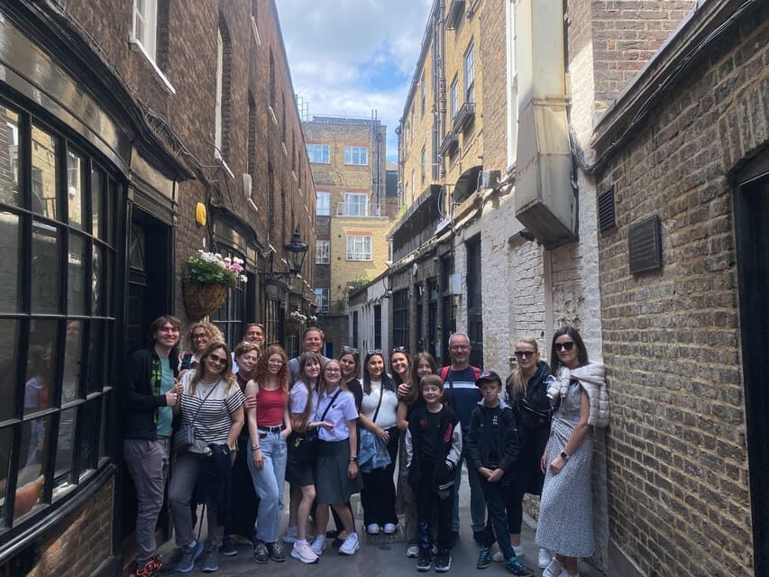 German London : The Ultimate Walking tour - Westminster and the Christopher Wren skyline moment at the end