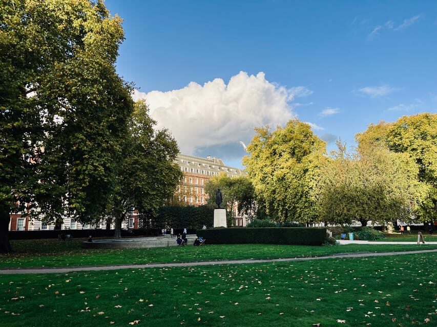 Ghosts and Legends of Mayfair Walking Tour - London - Green Park: the haunted park stop plus the “science behind it” moment