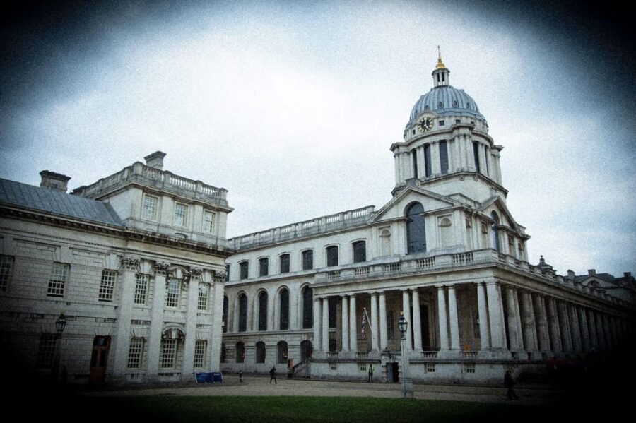 Ghosts of Greenwich: London's Haunted Walking Tour - Meeting point and getting there without stress