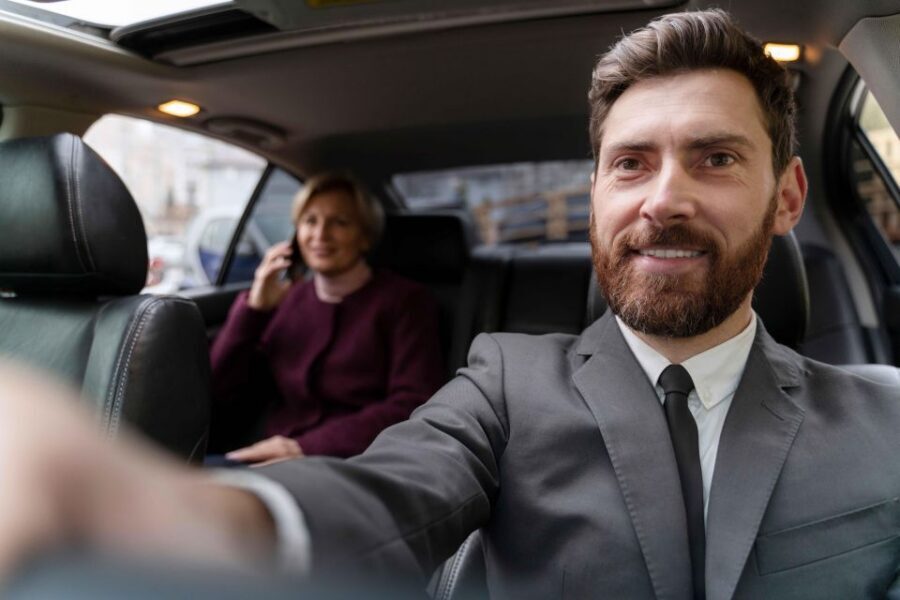 Heathrow to London taxi- Private, Comfortable Punctual. - Who this transfer is best for