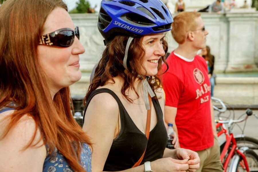 Highlights of Royal London Bike Tour (3 Hours) - Bikes for families and different ages: what’s available