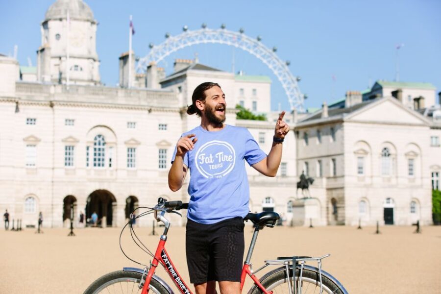 Highlights of Royal London Bike Tour (3 Hours) - Westminster and the Big Ben area: seeing the political center from the bike lane
