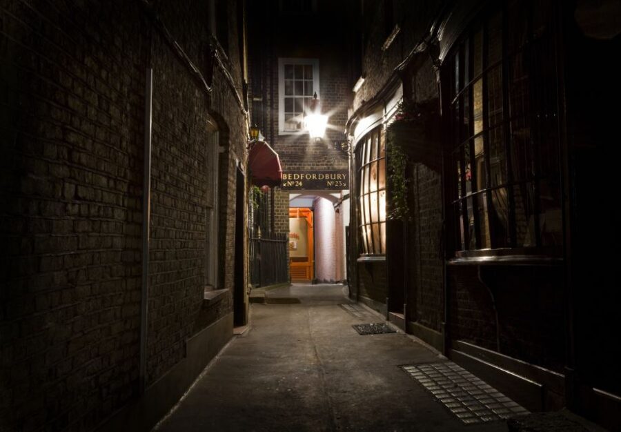 Jack The Ripper Tour in London's East End - Documentary photos and letters: when the case shifts into evidence
